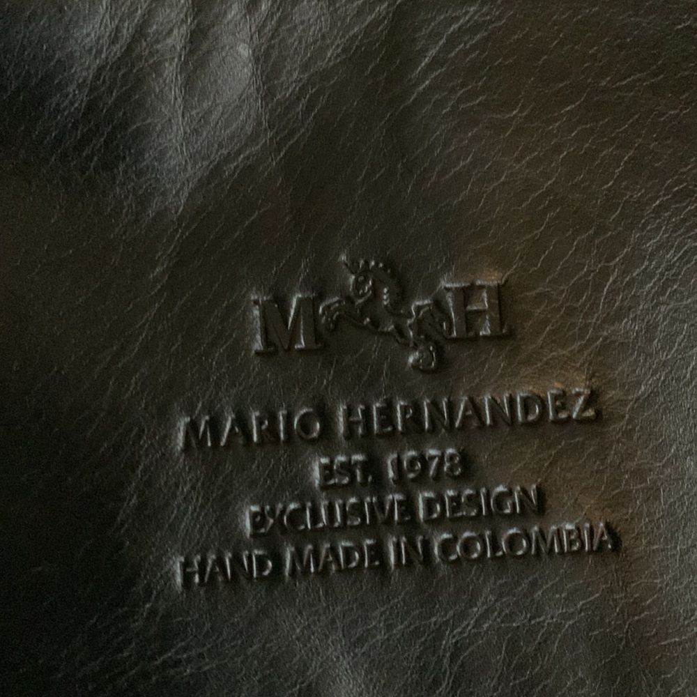 Mario Hernandez Handcrafted Black Leather Backpack - Picture 12 of 16